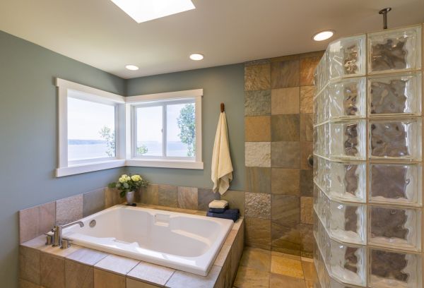 Tub Surround Installation